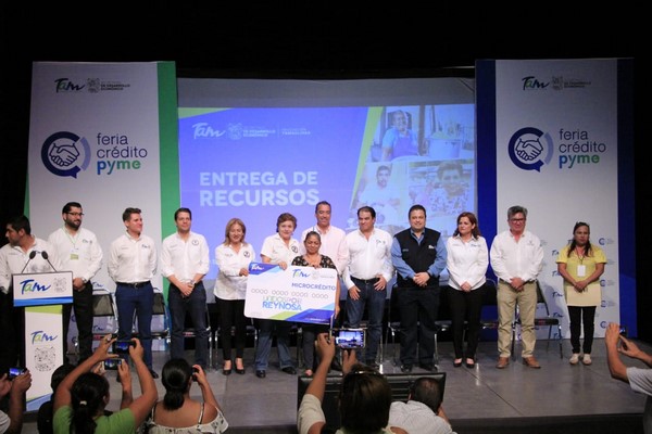 Entrega Gobierno de Tamaulipas más de 2 millones a empresarios - RbDigital