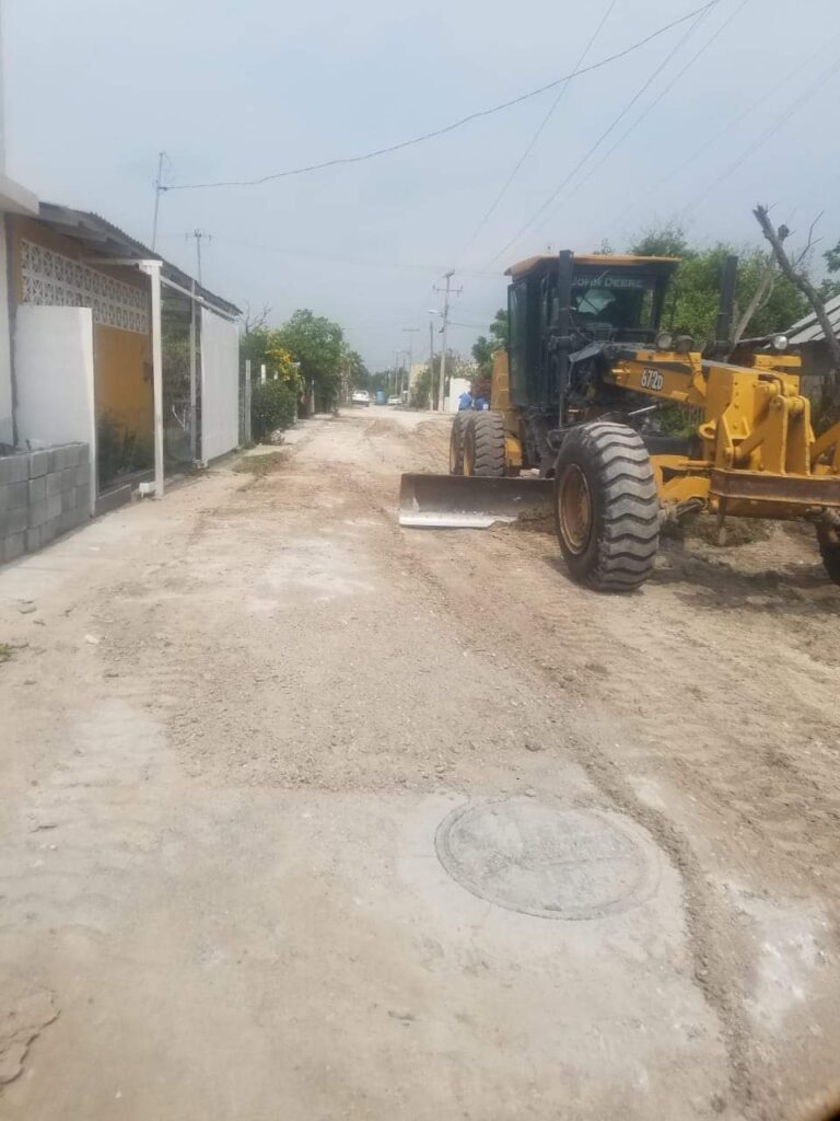 Gobierno Municipal Rehabilita Vialidades en la Octavio Silva RbDigital